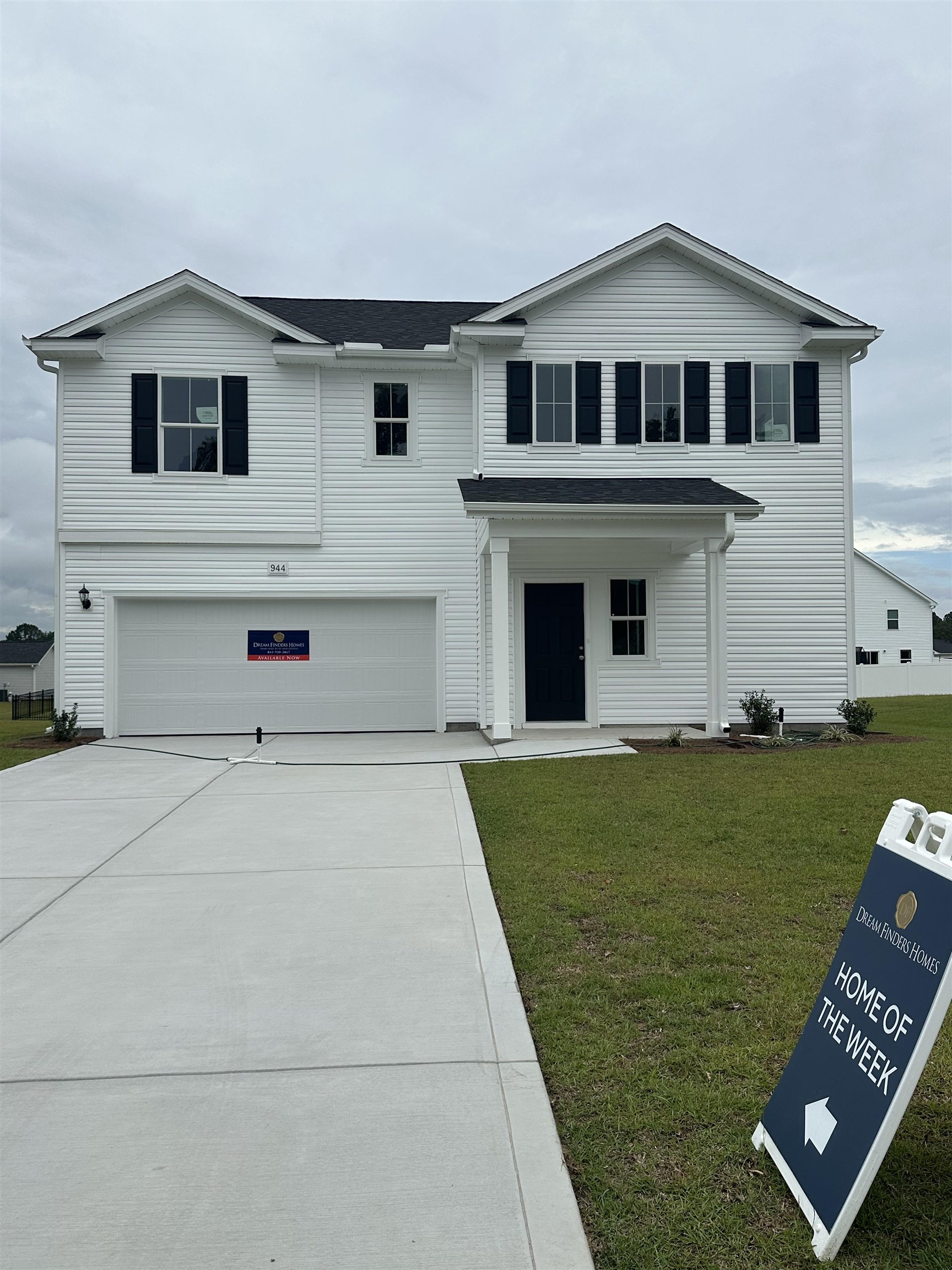 920 Caswell Dr. — photo
