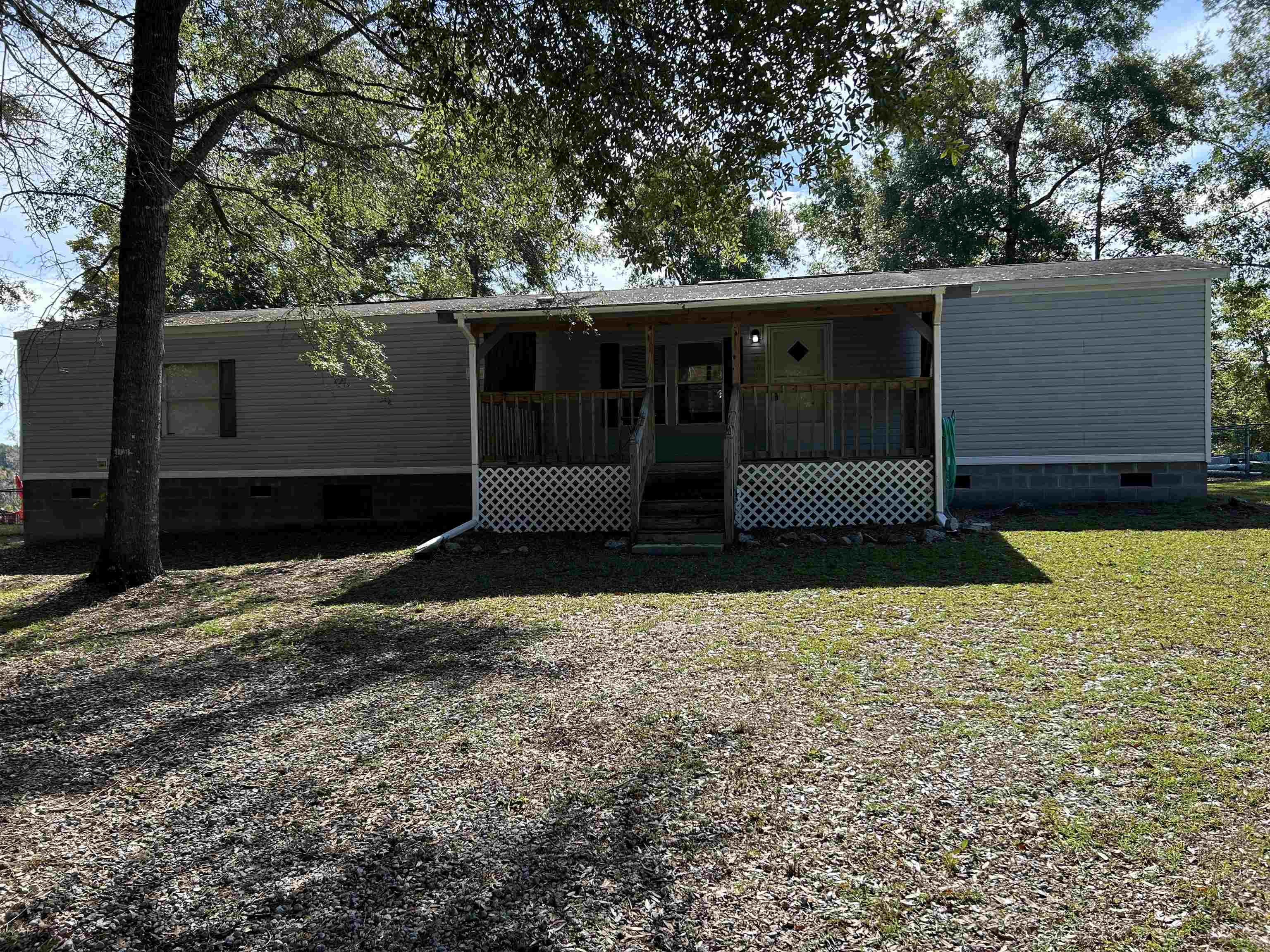 500 Apache Rd. — photo