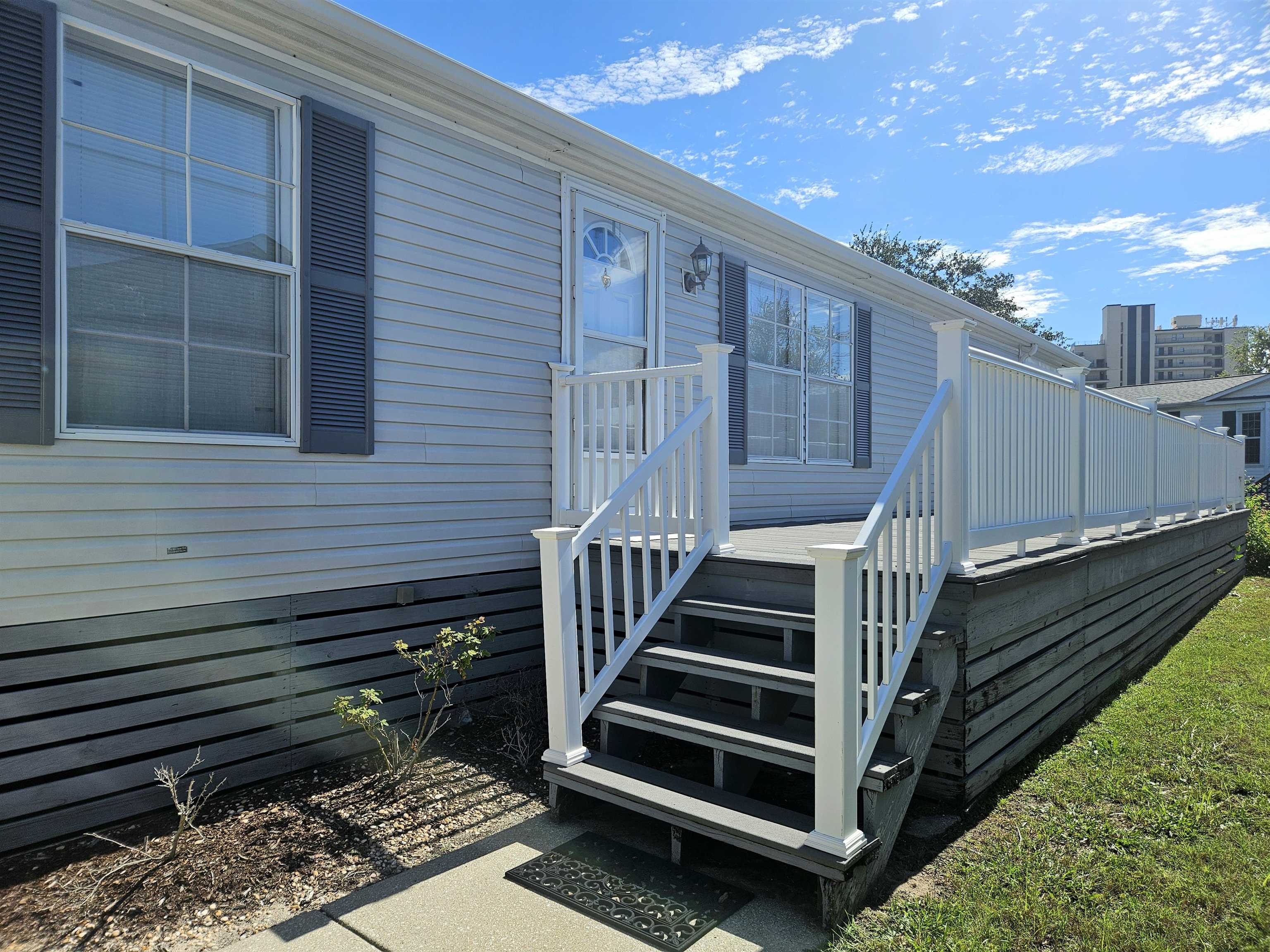 1615 Mason Circle — photo