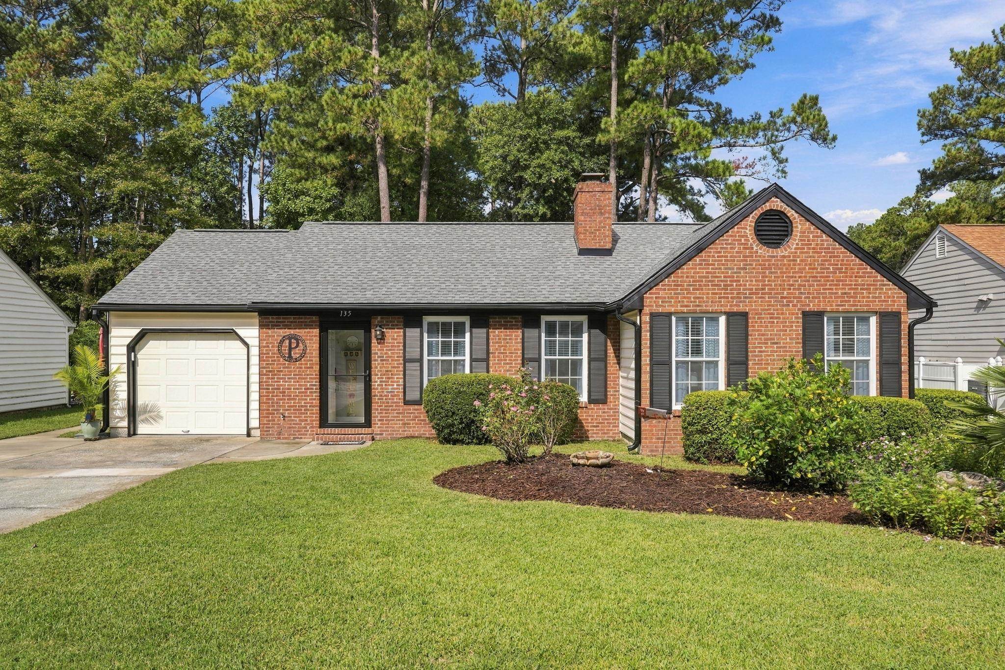 135 Wood Lake Dr. — photo