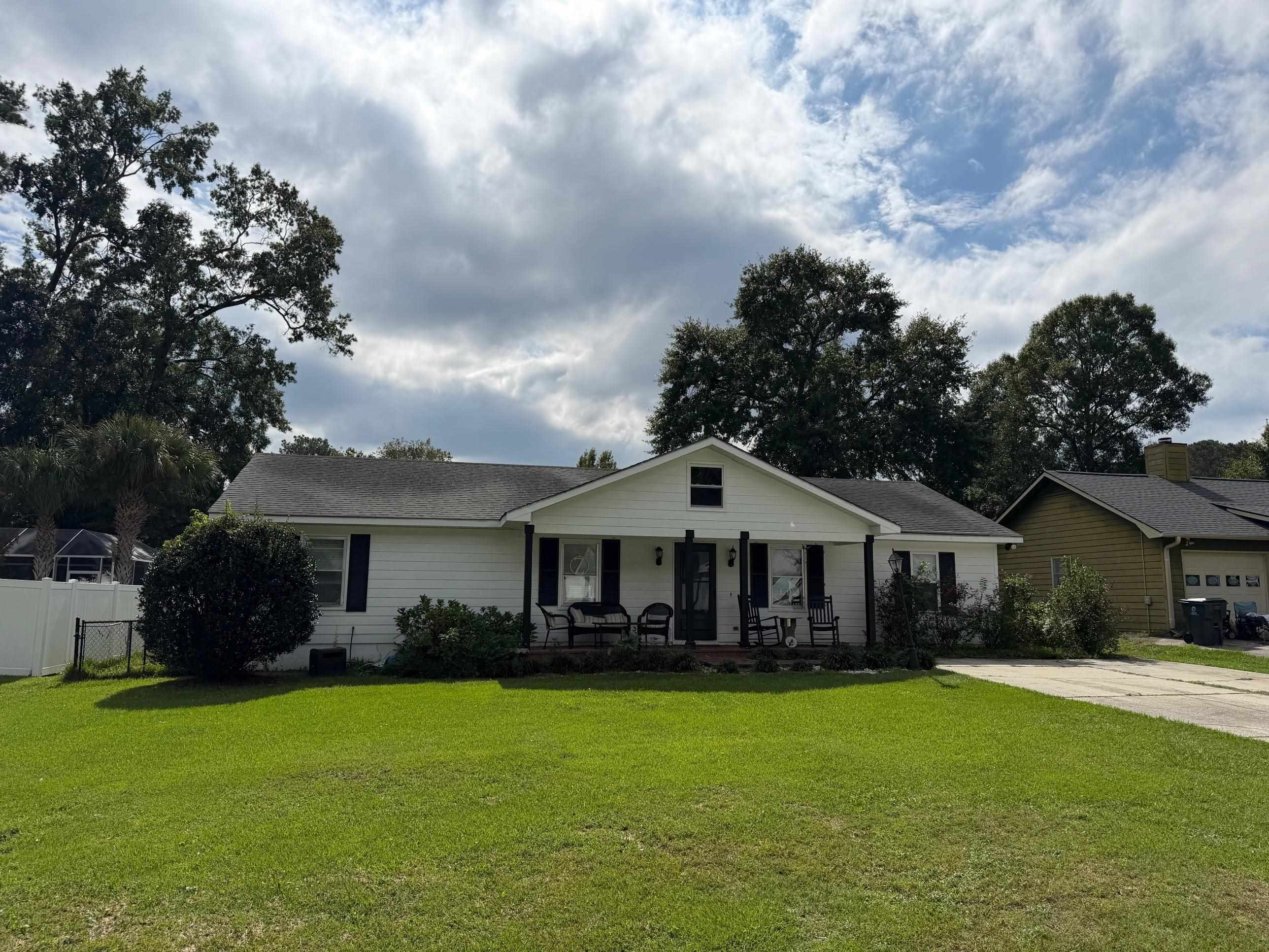 823 Shem Creek Circle — photo