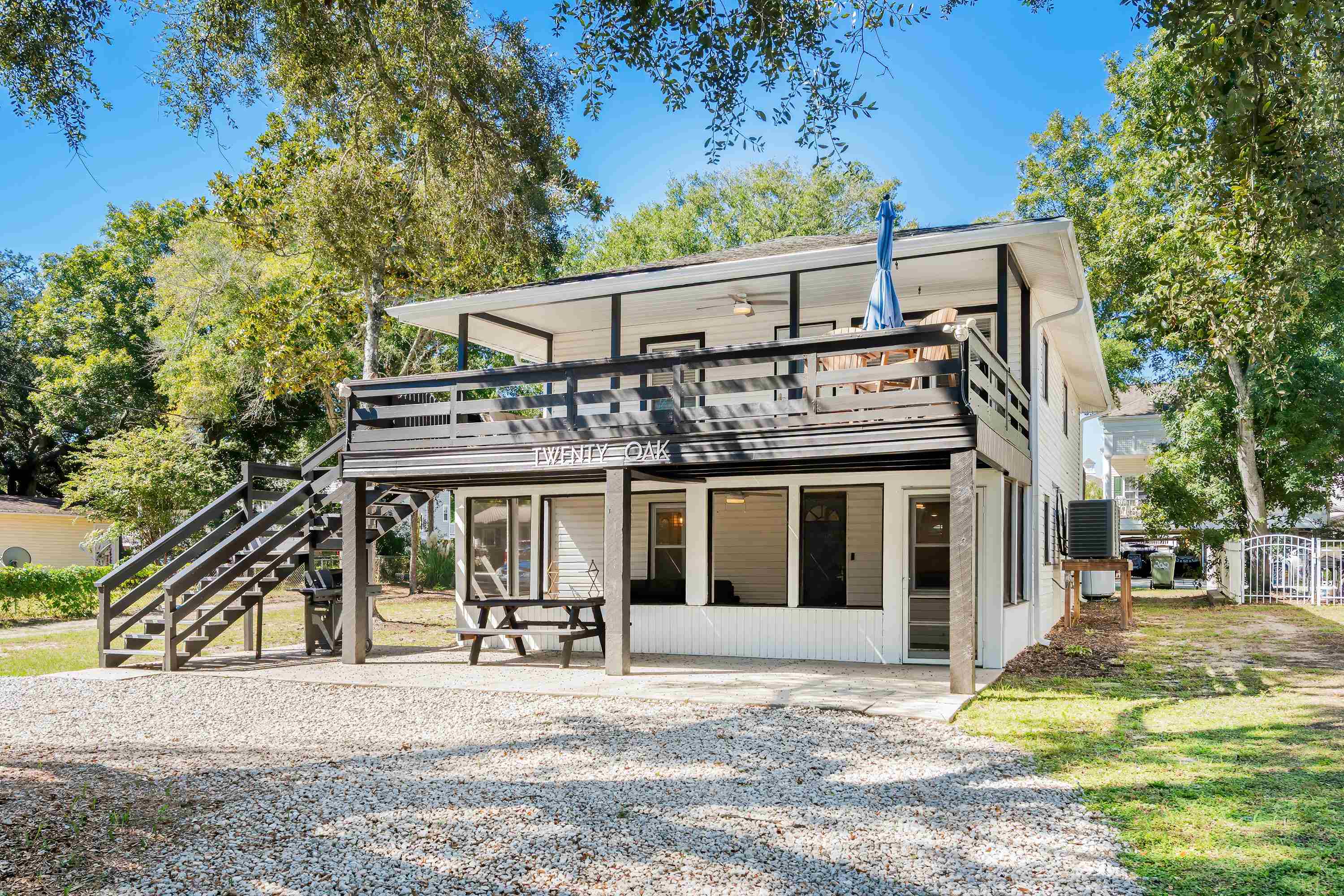 20 S Oak Dr. — photo