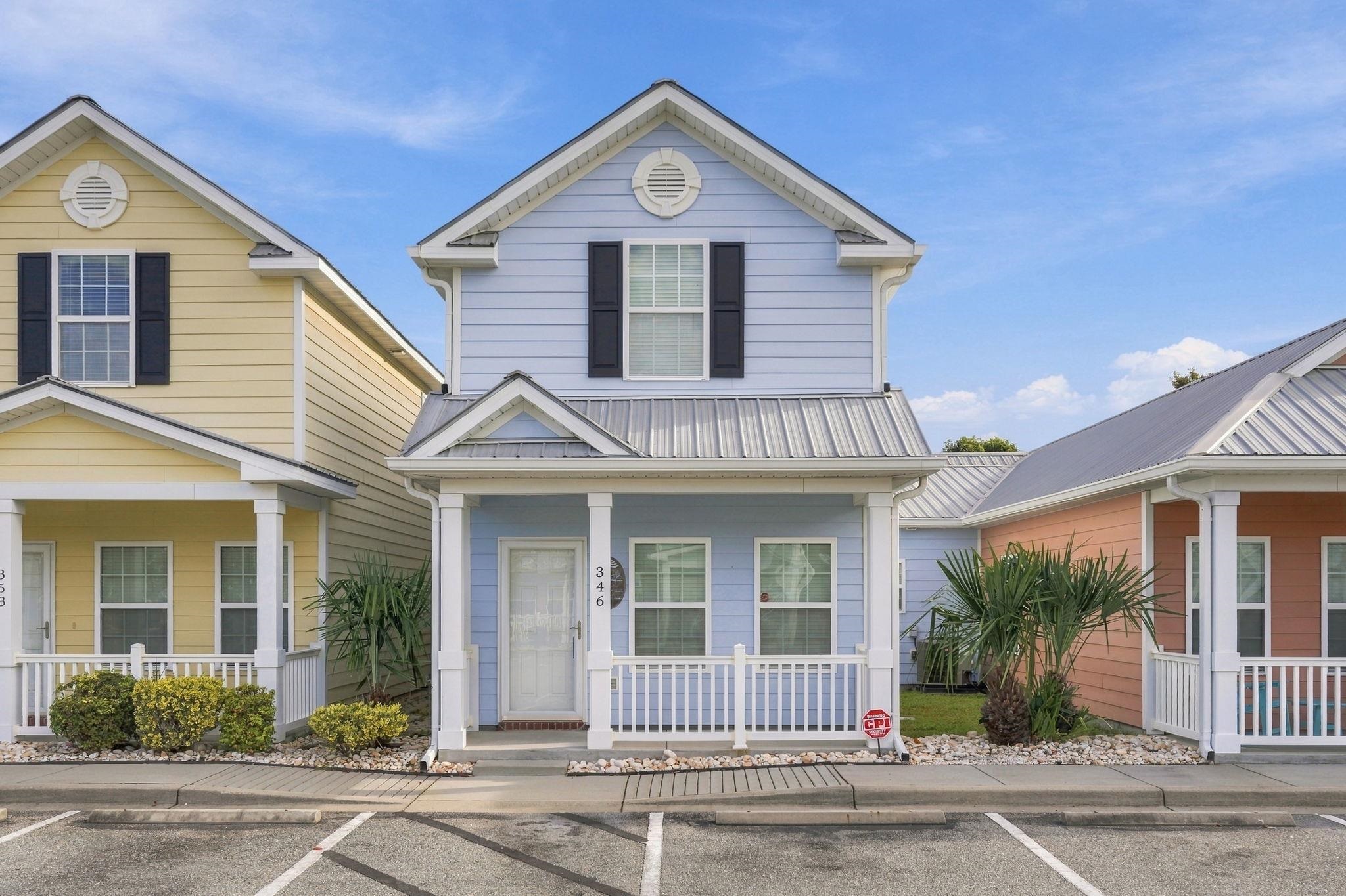 346 Sailors Ct. Unit 203 — photo