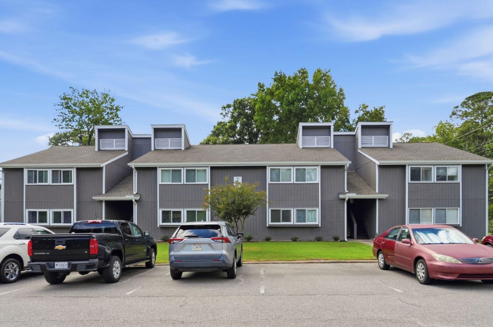 10301 N Kings Hwy. Unit 15-6 — photo