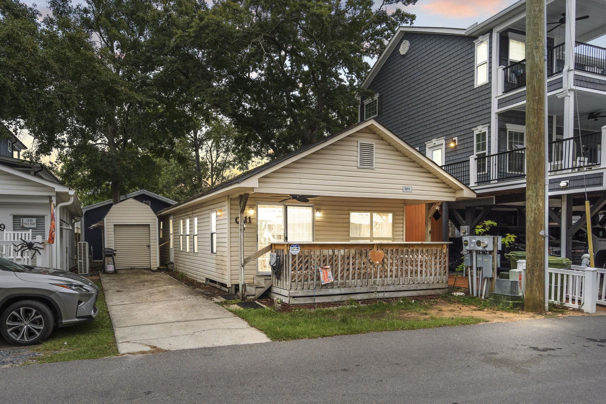 6001 - Q-11 S Kings Hwy. — photo