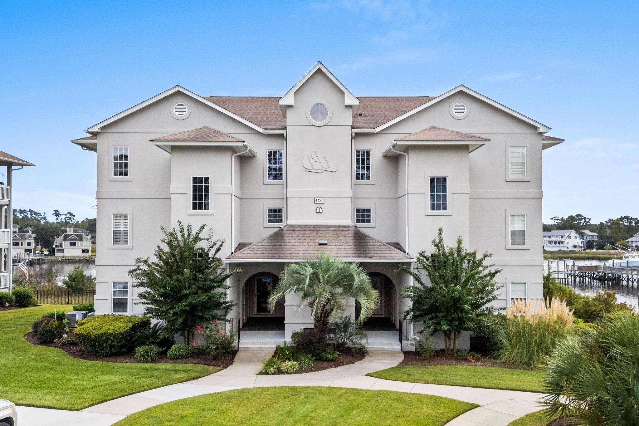 4425 Eastport Blvd. Unit I-3 — photo