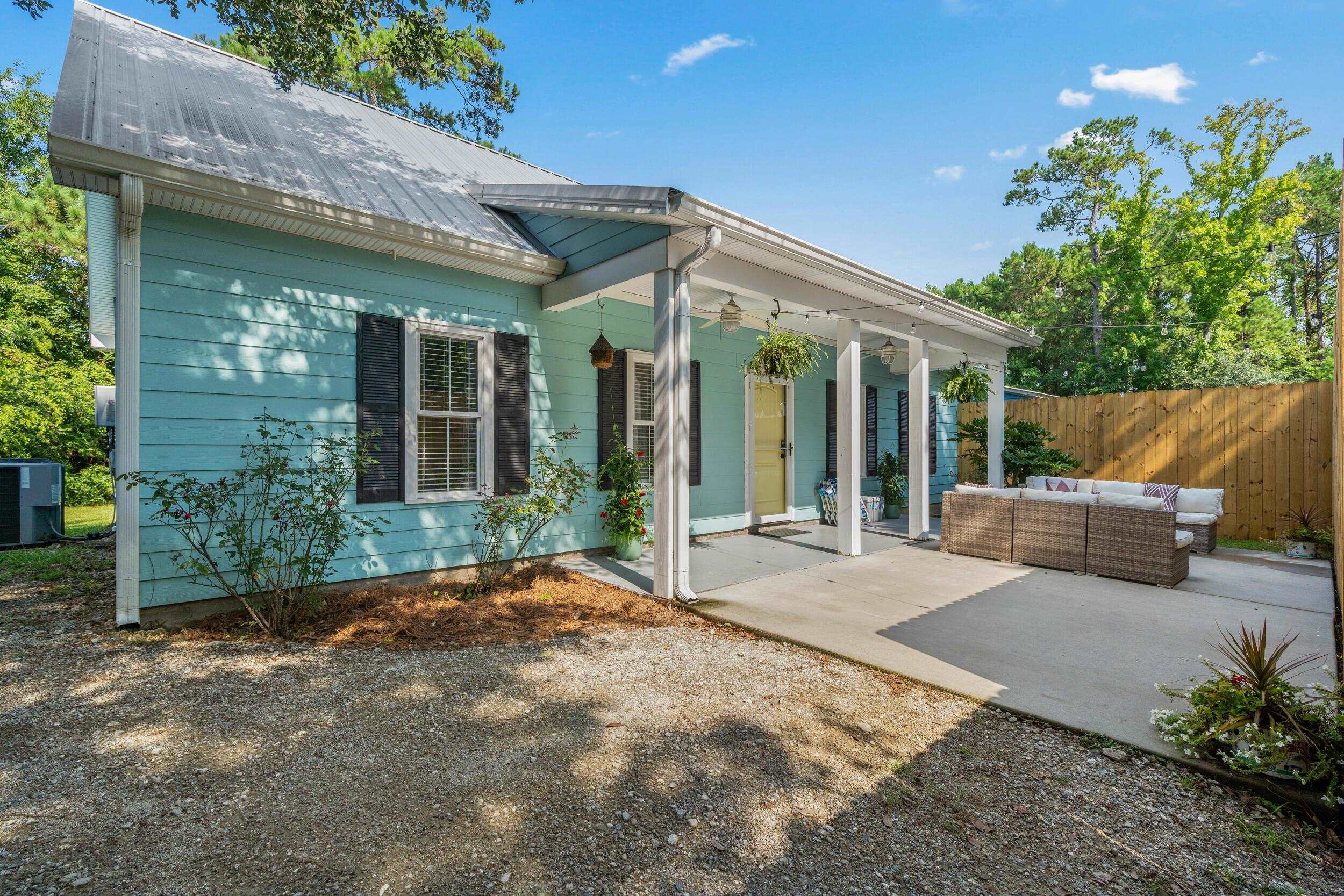 449 Sherman Dr. — photo