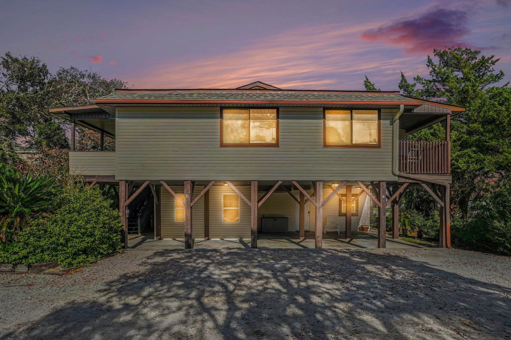 2304 Perrin Dr. — photo