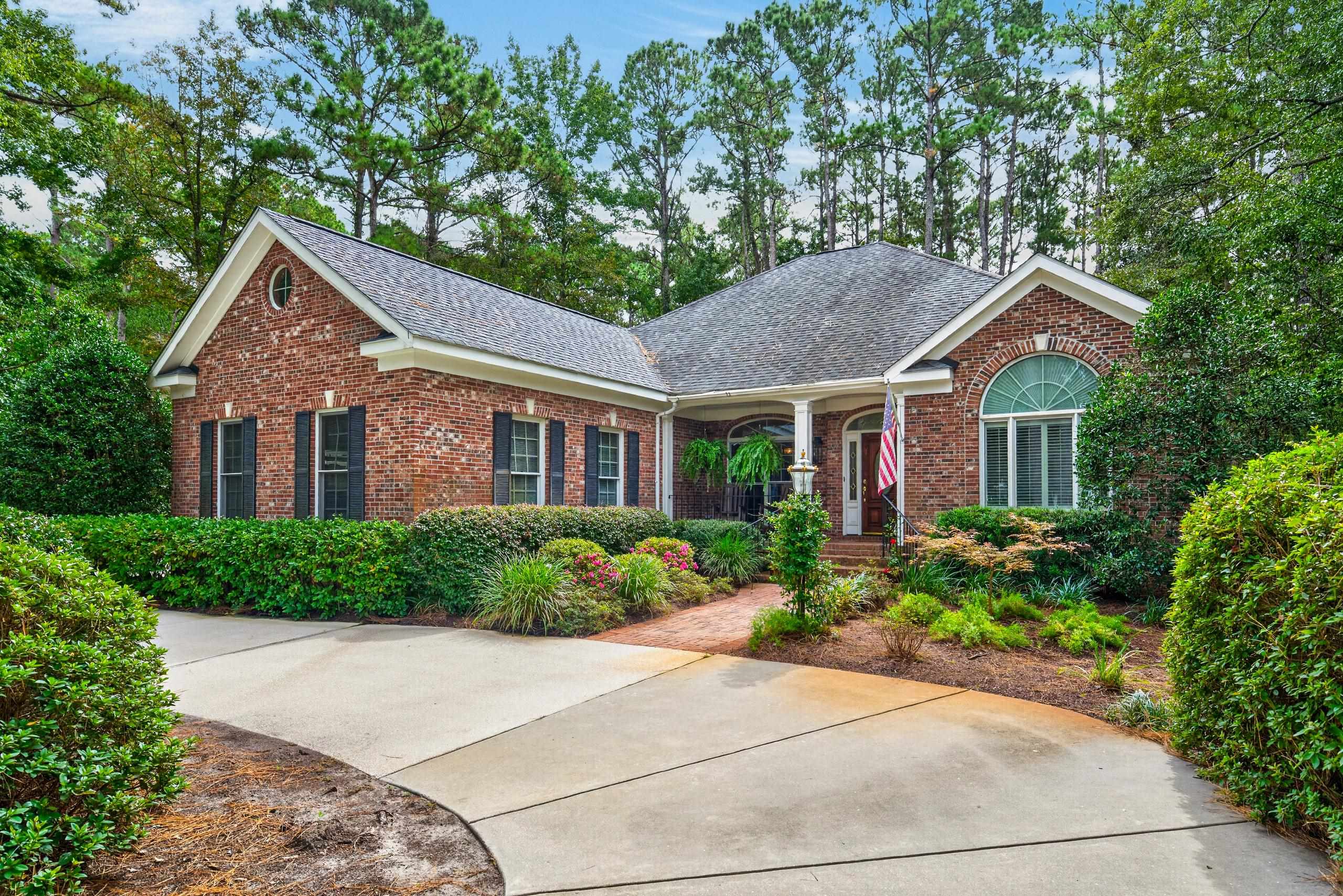 280 Georgetown Dr. — photo