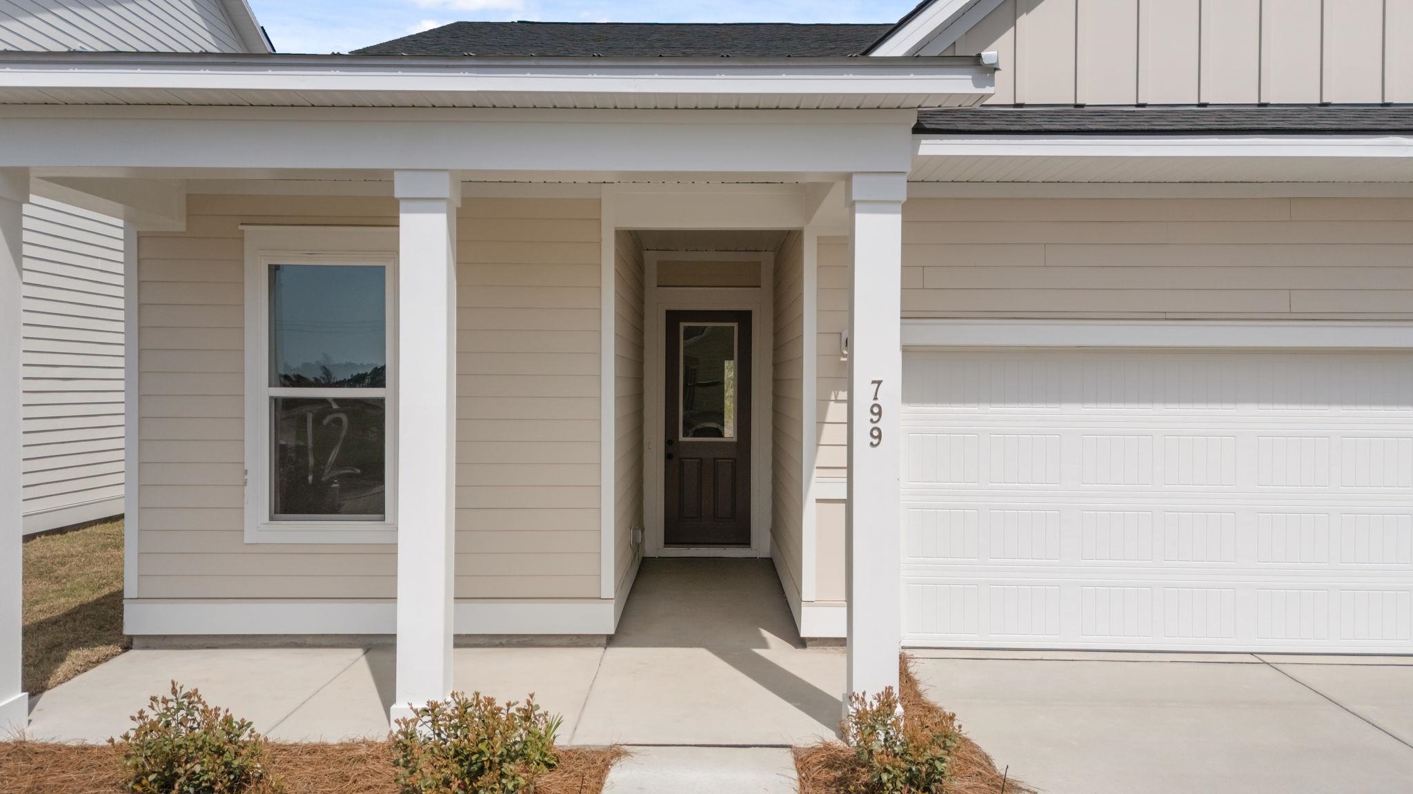 536 Waters Edge Dr. — photo