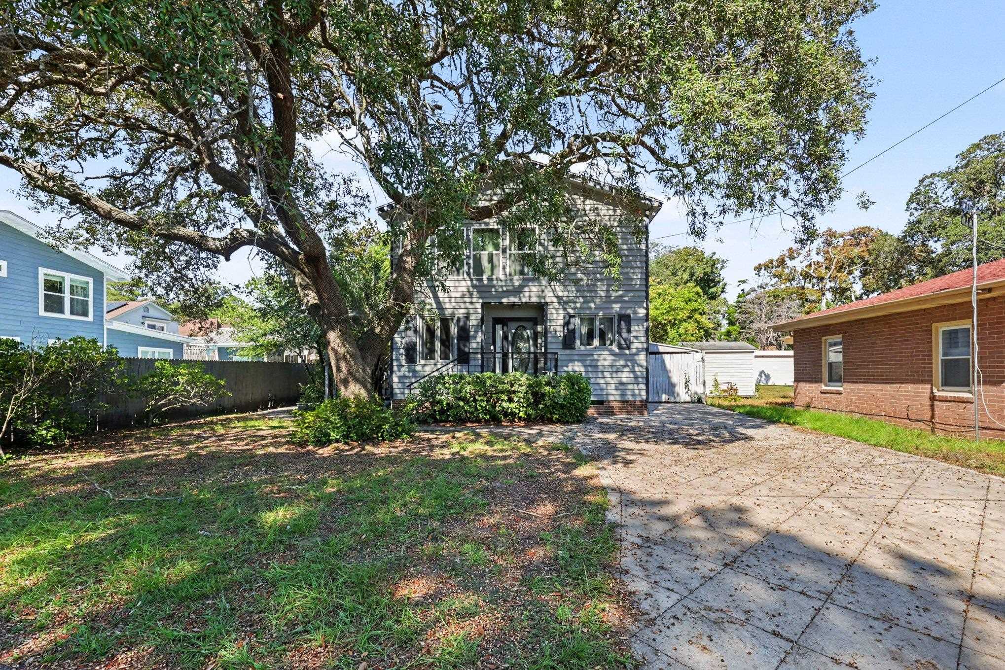 2706 Havens Dr. — photo