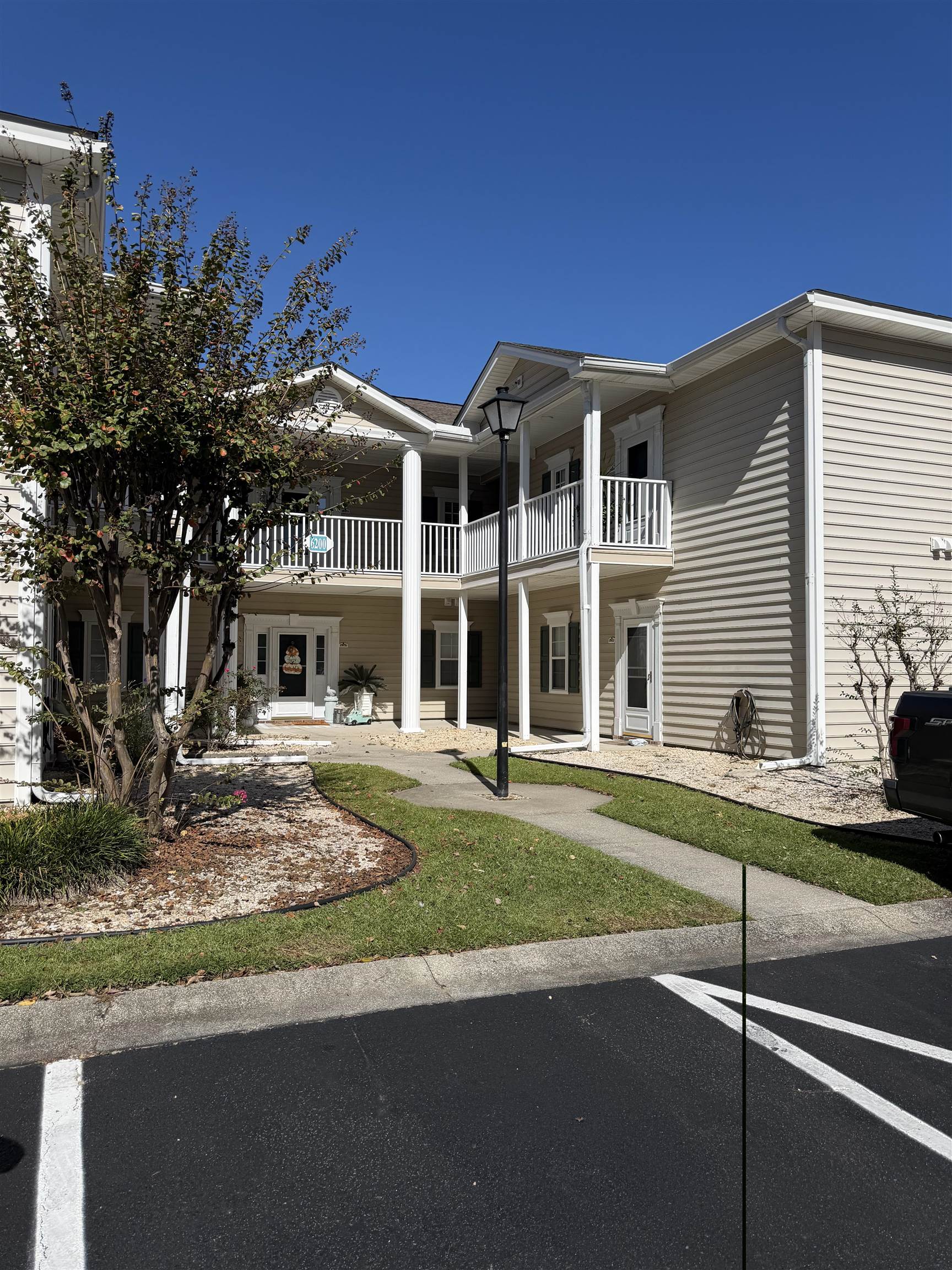 6205 Sweetwater Blvd. Unit 6206 — photo