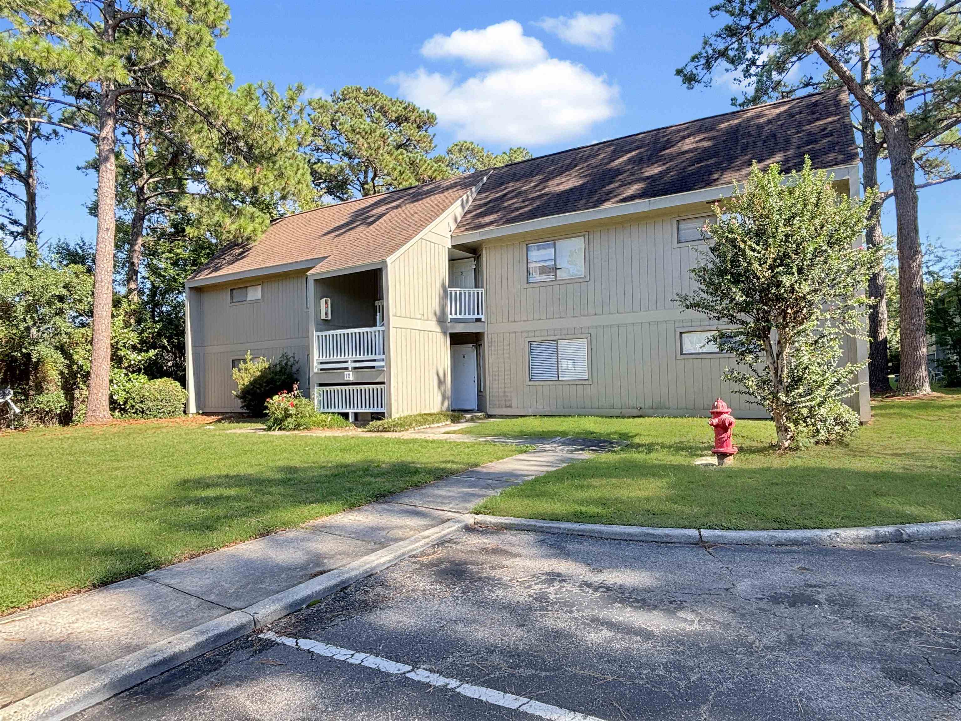 2000 Greens Blvd. Unit 10-B — photo