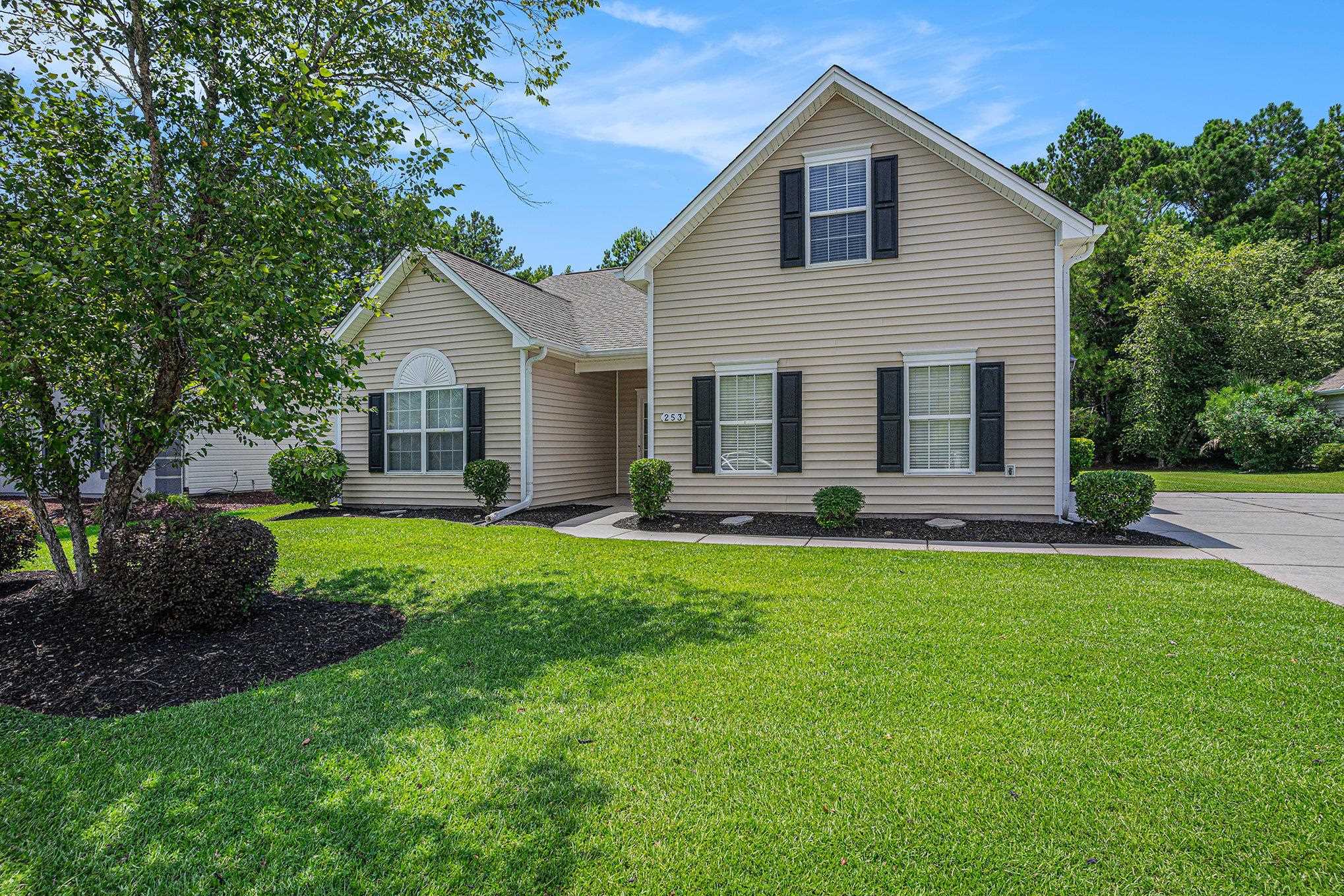 253 Carriage Lake Dr. — photo
