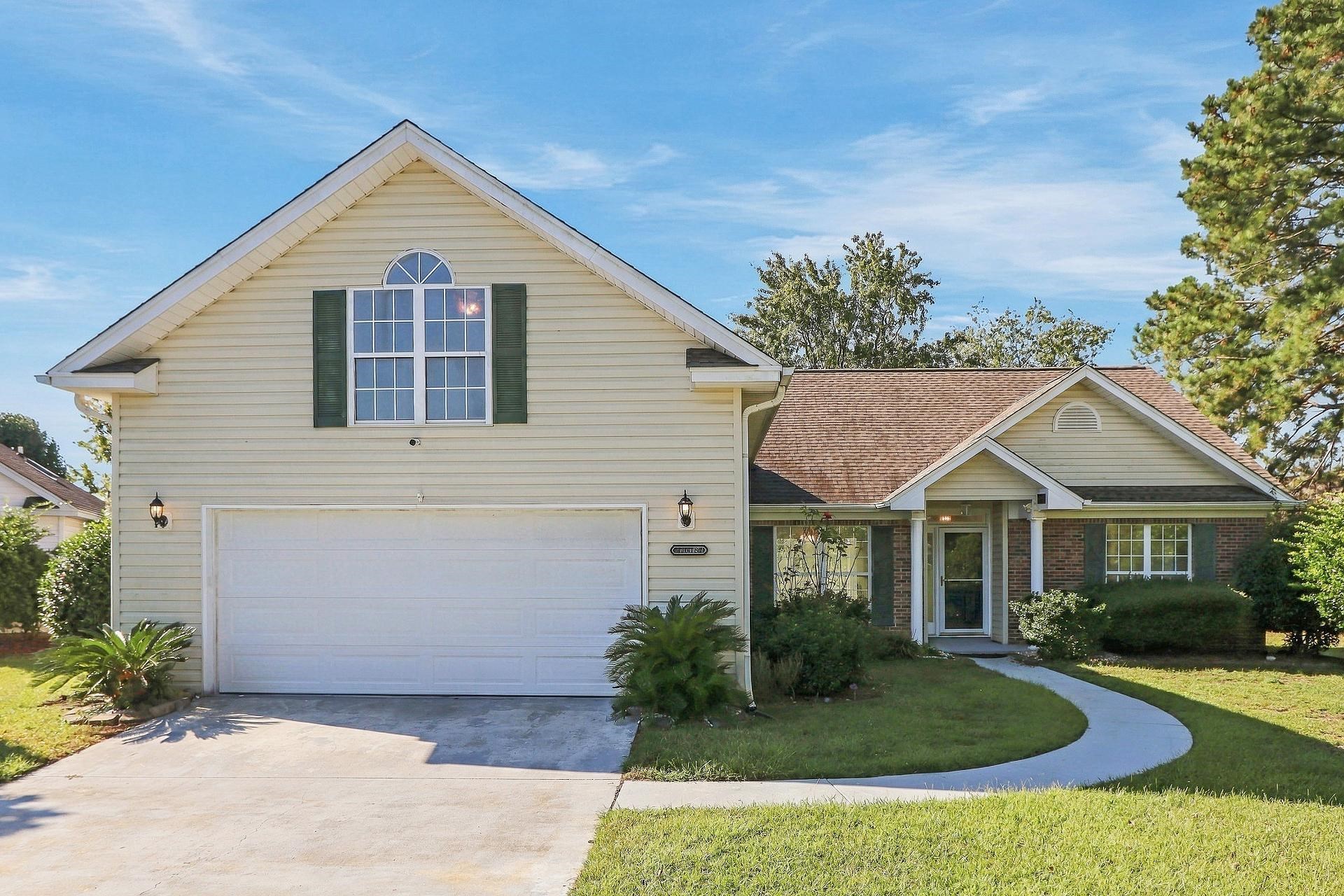 1618 Heathmuir Dr. — photo