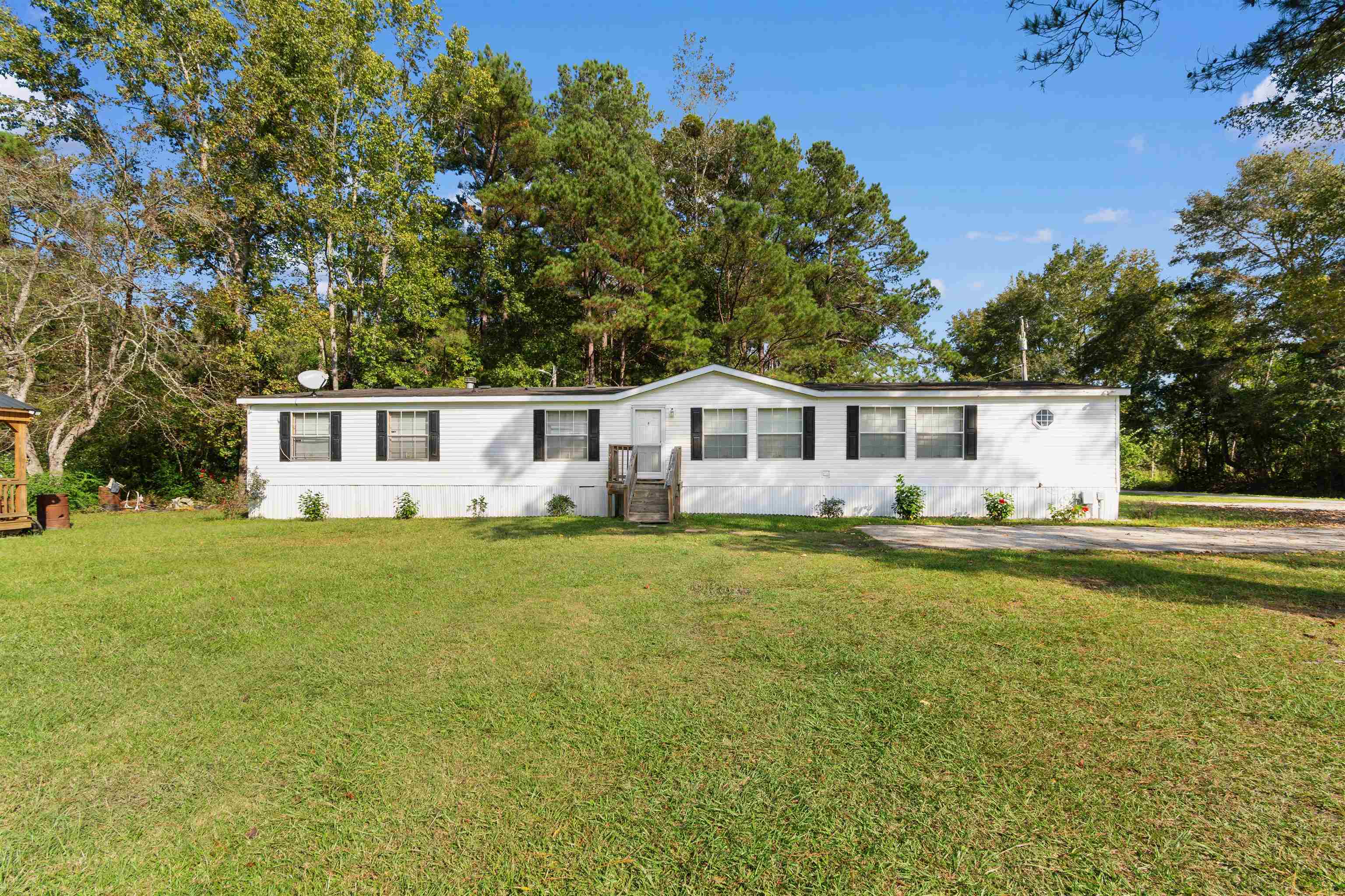 8232 Rutledge St. — photo