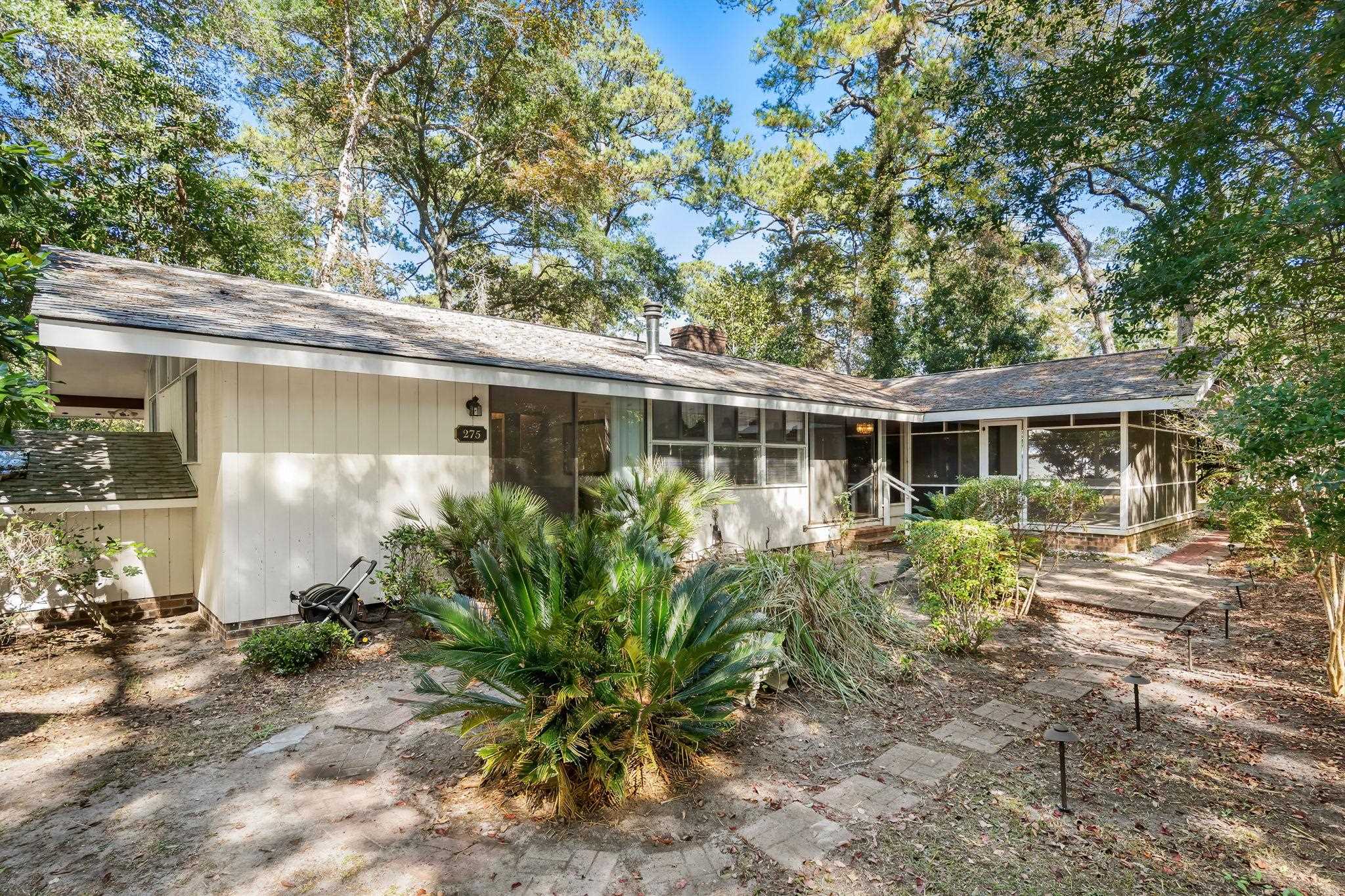 275 Cherry Ln. — photo