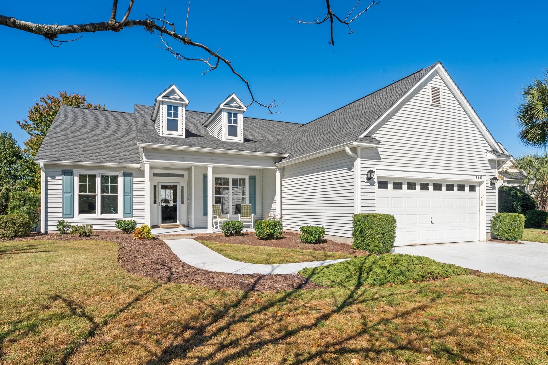 110 Hartley Pl. — photo