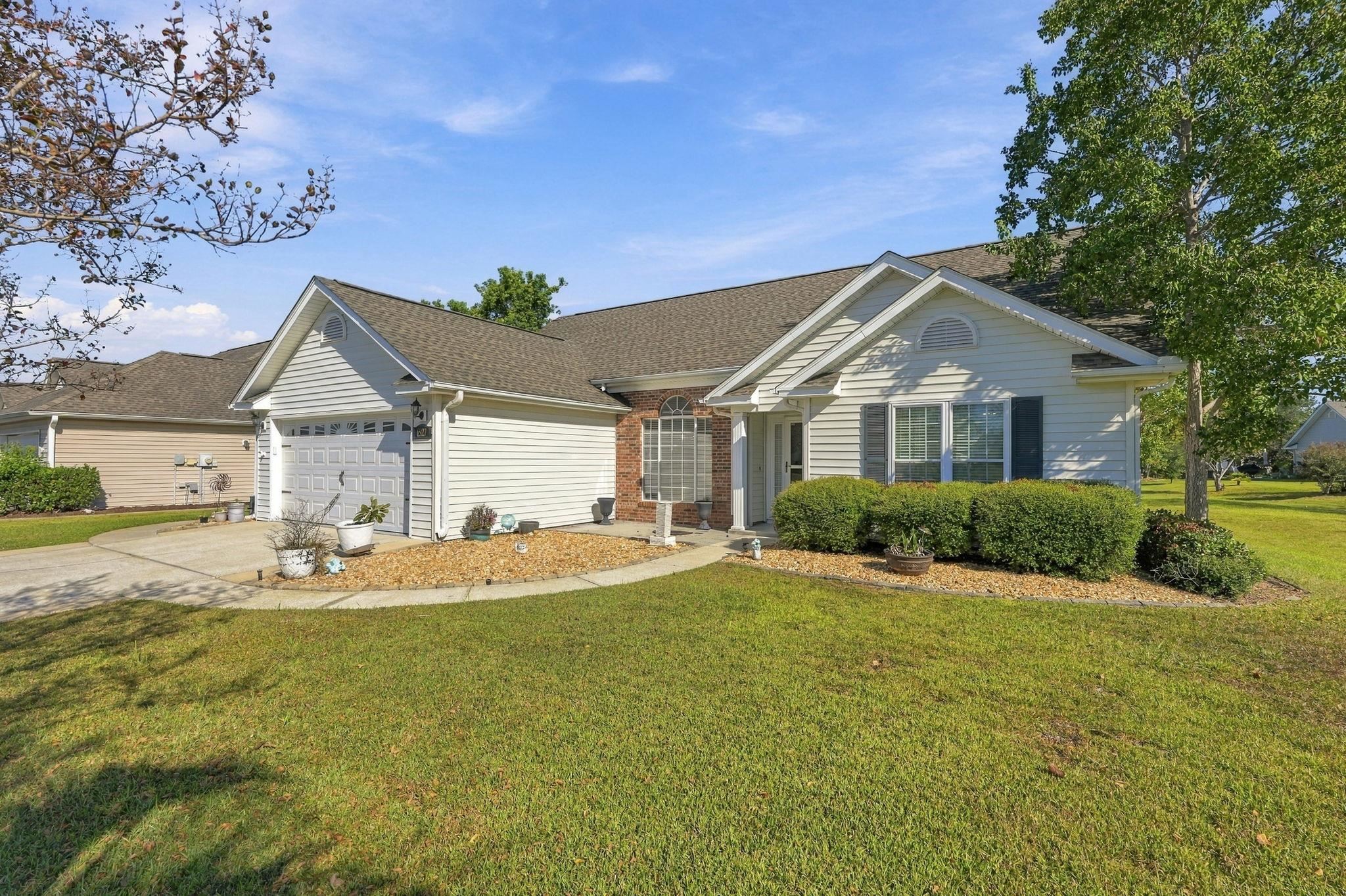 1527 Coventry Rd. — photo
