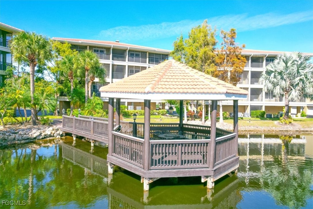 10060 Lake Cove Dr Unit 202 — photo