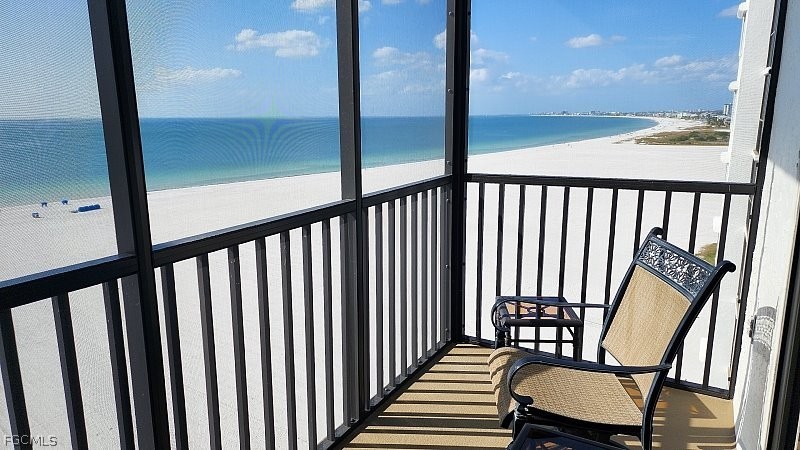 6612 Estero Blvd Unit 1104 — photo