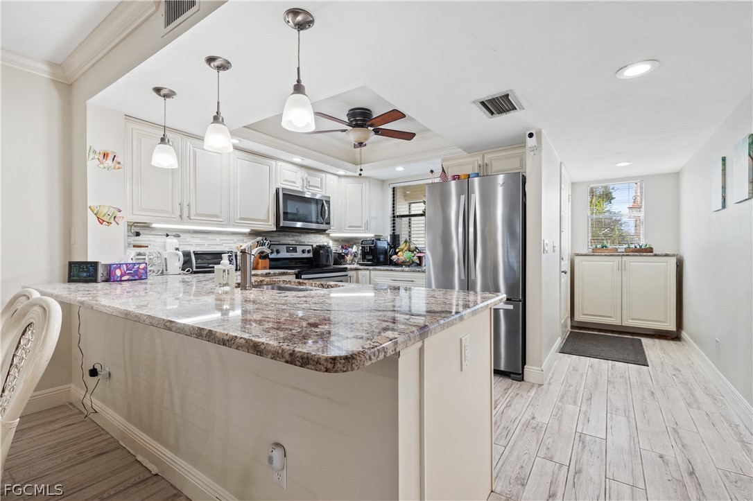 15041 Paddle Creek Dr Unit 102 — photo