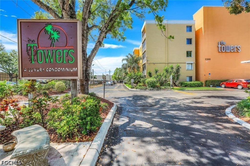 2366 E Mall Dr Unit 418 — photo