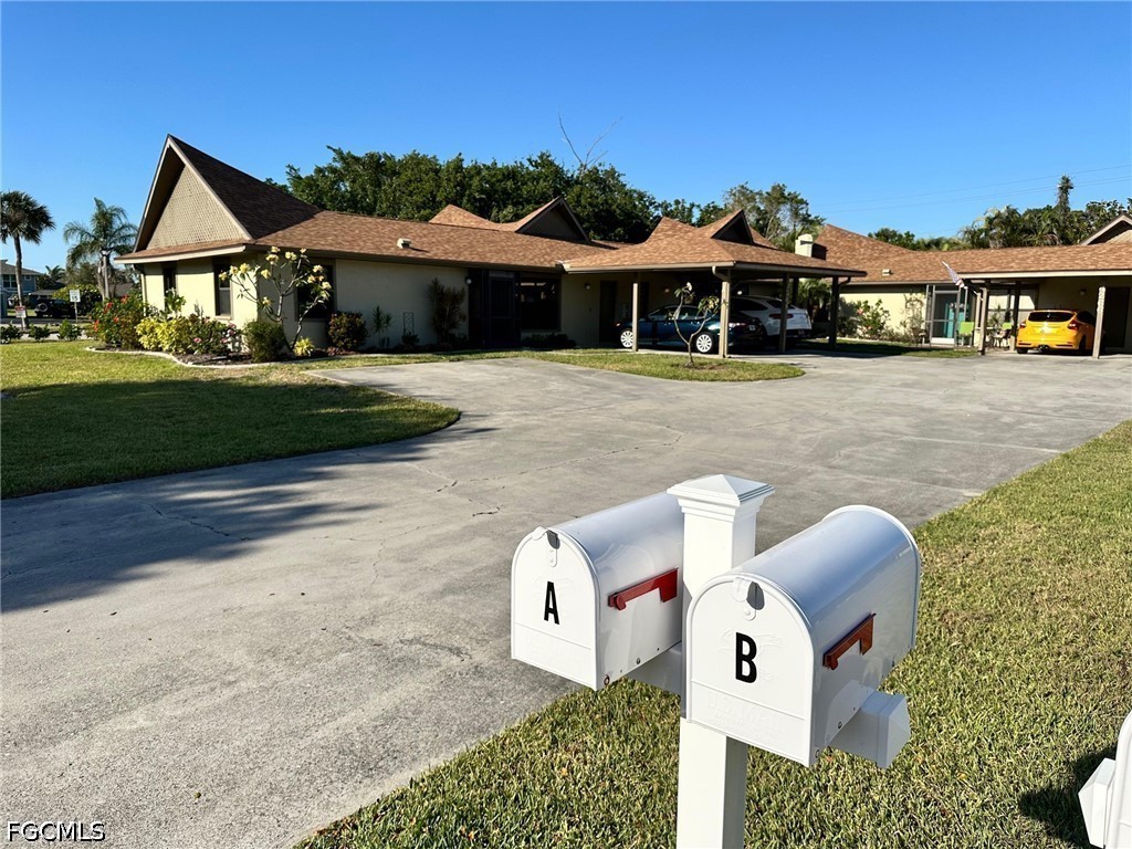 4266 Island Cir Unit B — photo