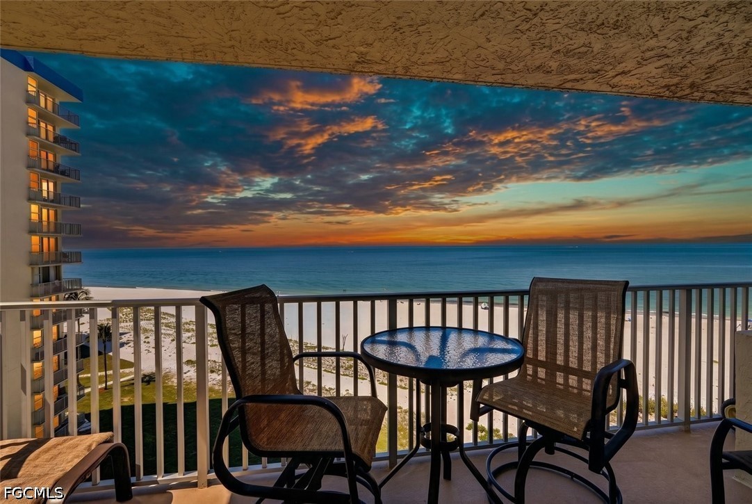 7330 Estero Blvd Unit 702 — photo