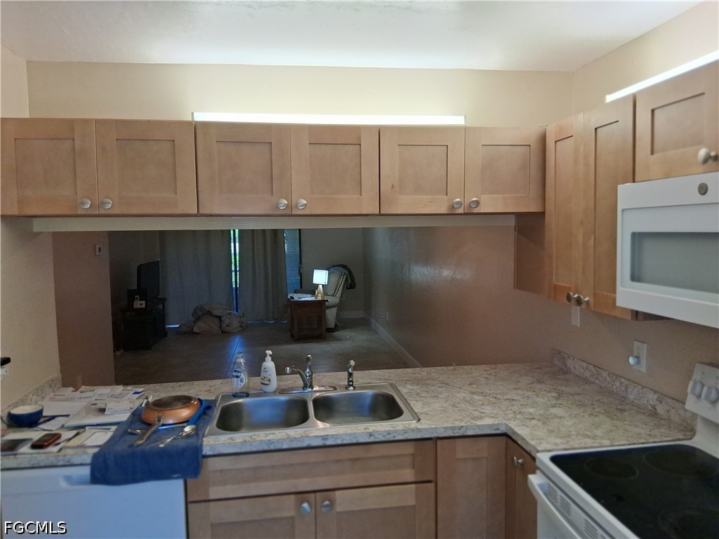 15000 Arbor Lakes Dr E Unit 3 — photo