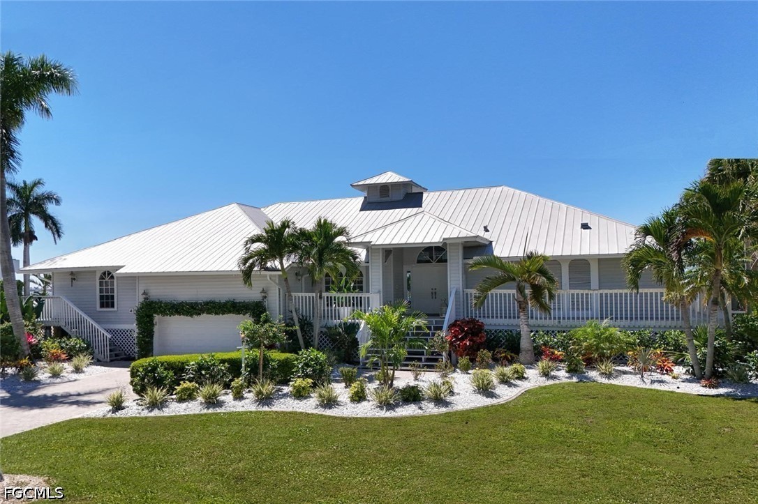 656 Coral Dr — photo
