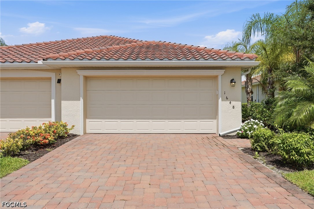 1648 Alameda Dr — photo