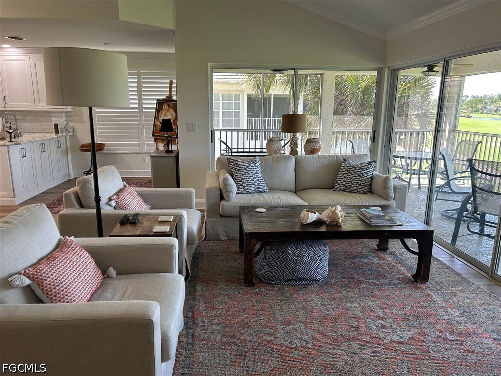 8361 Grand Palm Dr Unit 2 — photo