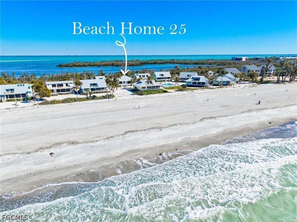 25 Beach Homes — photo