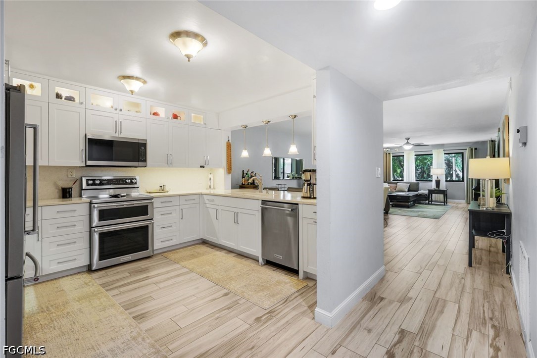 9901 Sunset Cove Ln Unit 222 — photo