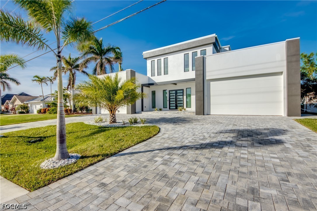 5306 Sands Blvd — photo