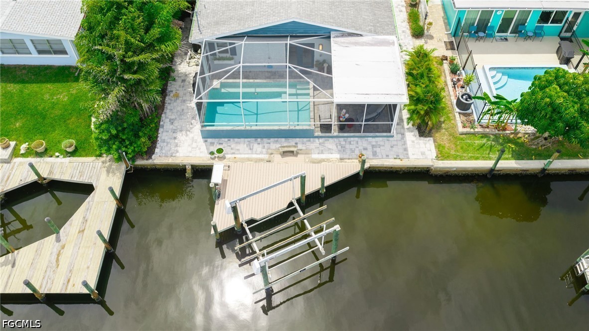 2574 Bayshore Dr — photo