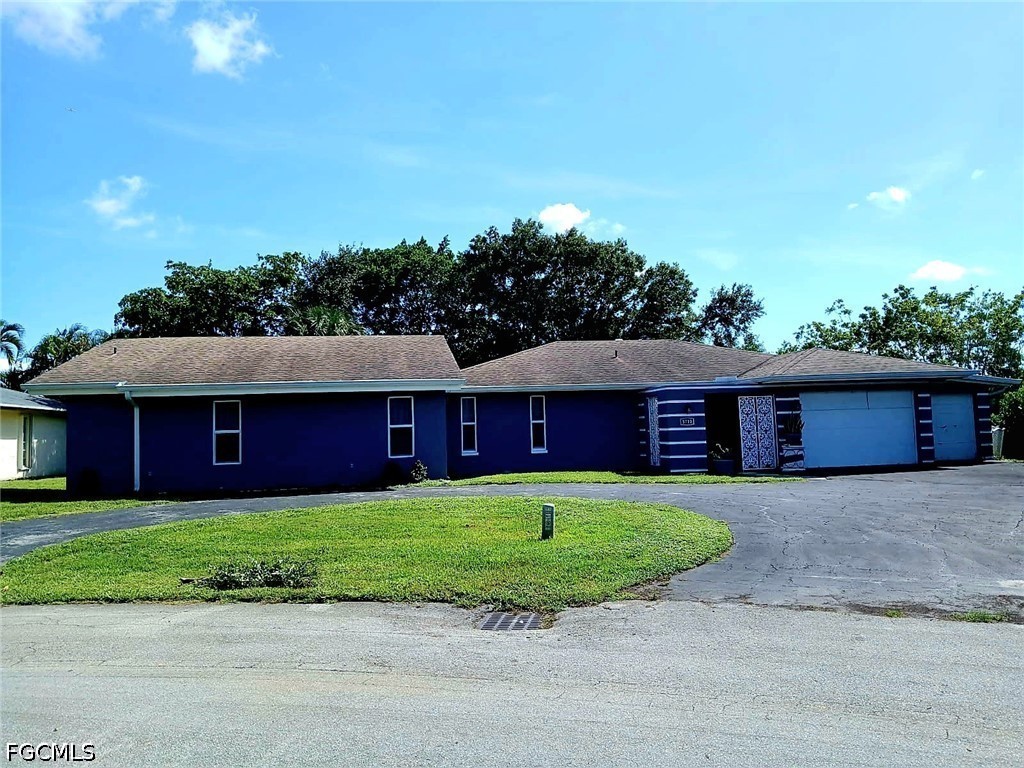 5710 Melaleuca Dr — photo