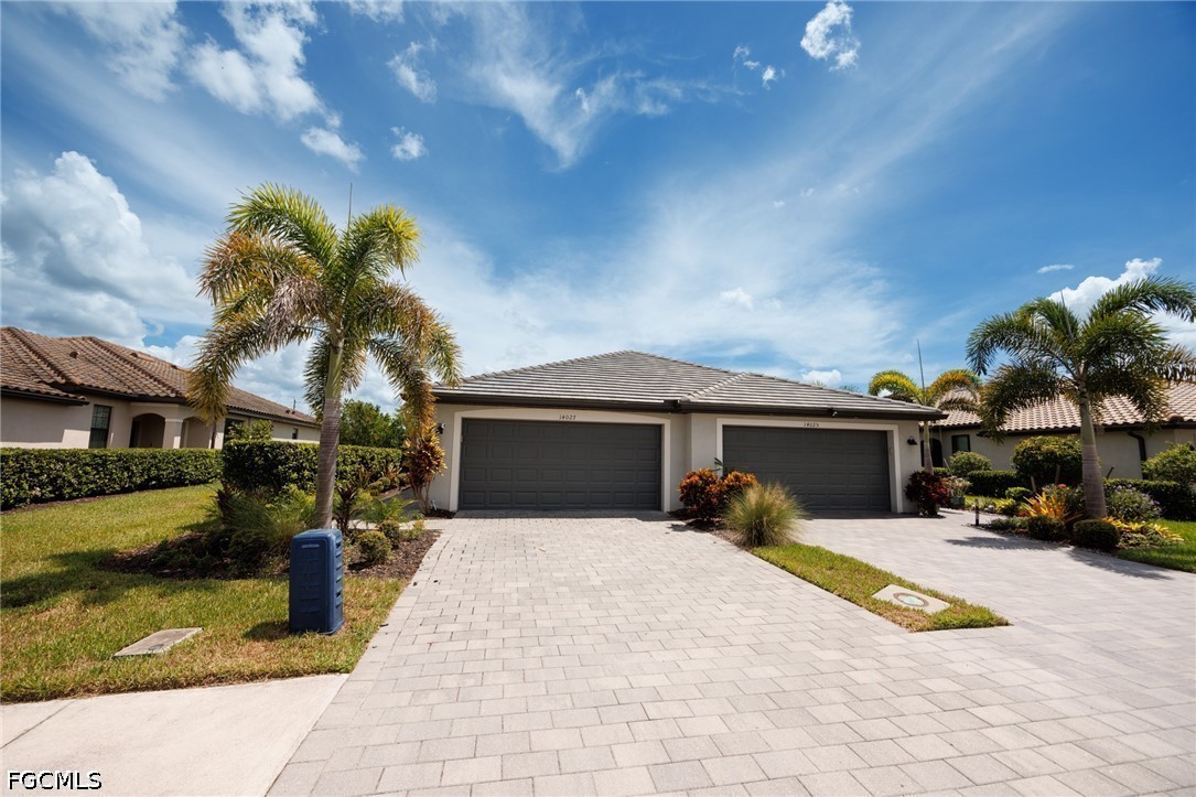 14027 Winding Cedar Way — photo