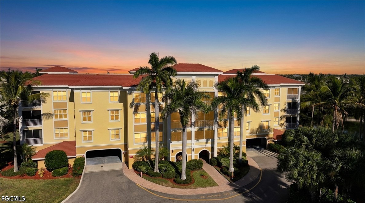 255 W End Dr 1408 — photo