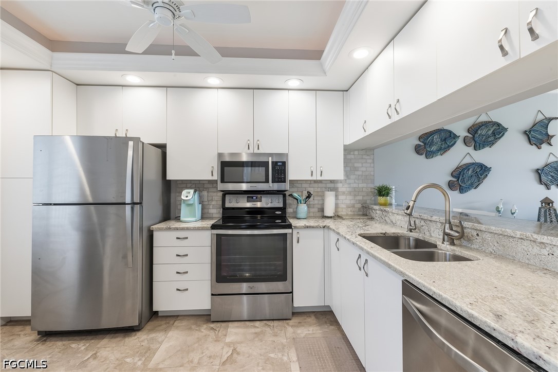 14891 Hole In One Cir Unit 205 — photo