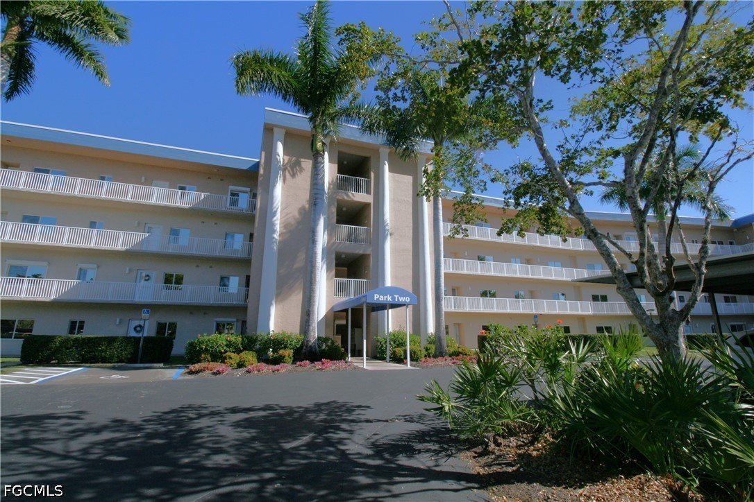 14931 Park Lake Dr 303 — photo