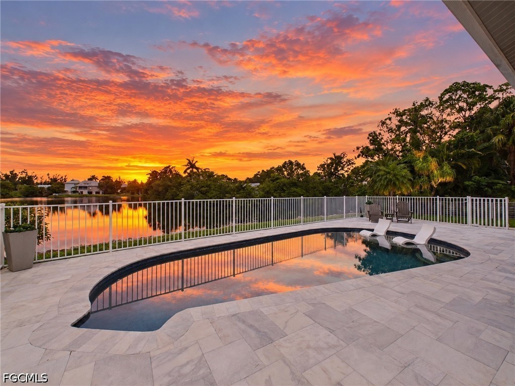 15492 Chloe Cir — photo