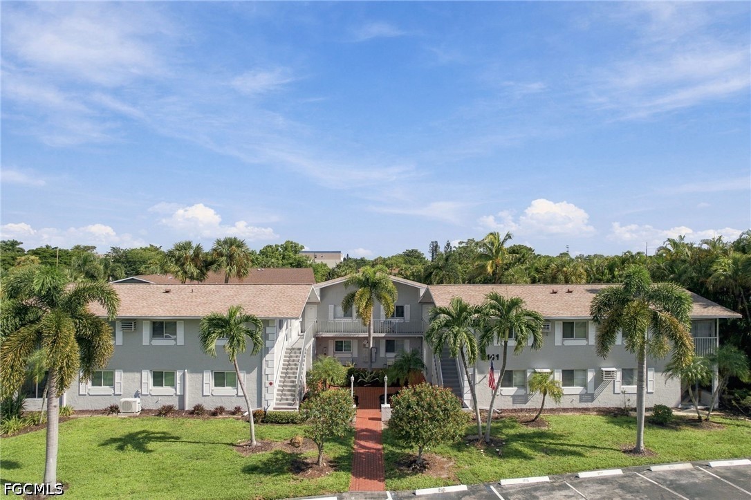 8141 Country Rd 105 — photo