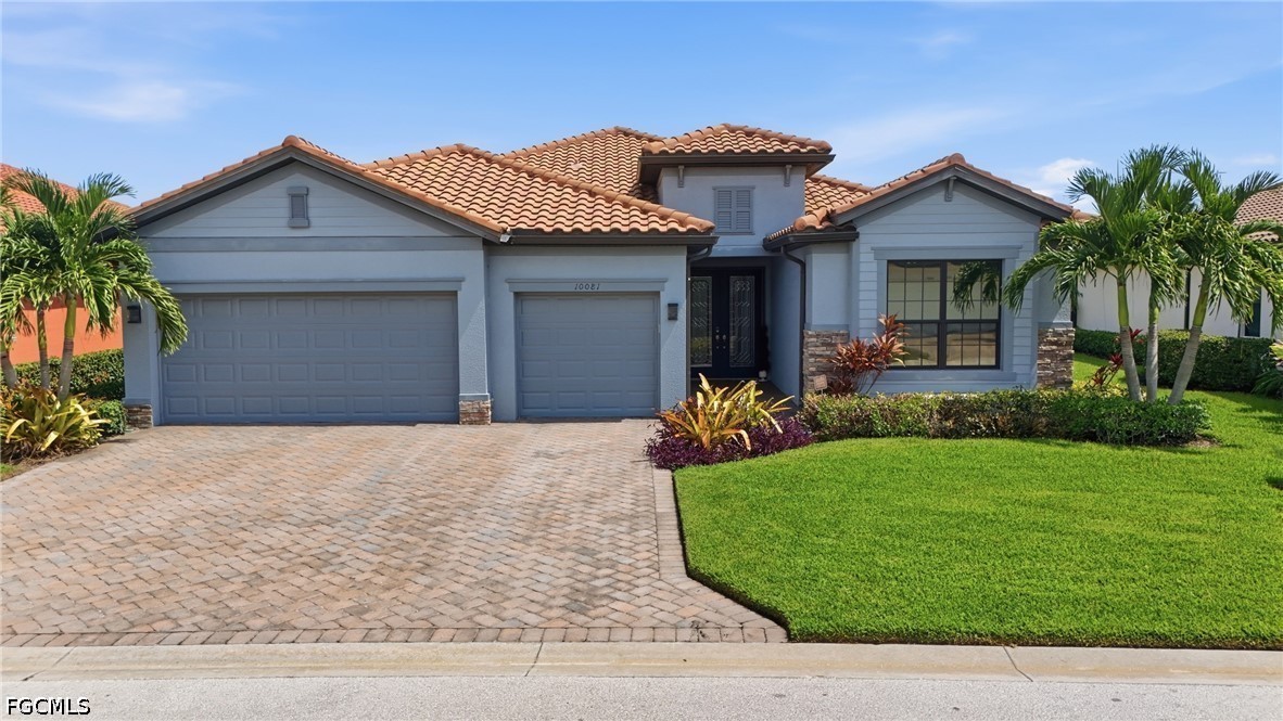 10081 Avalon Lake Cir — photo