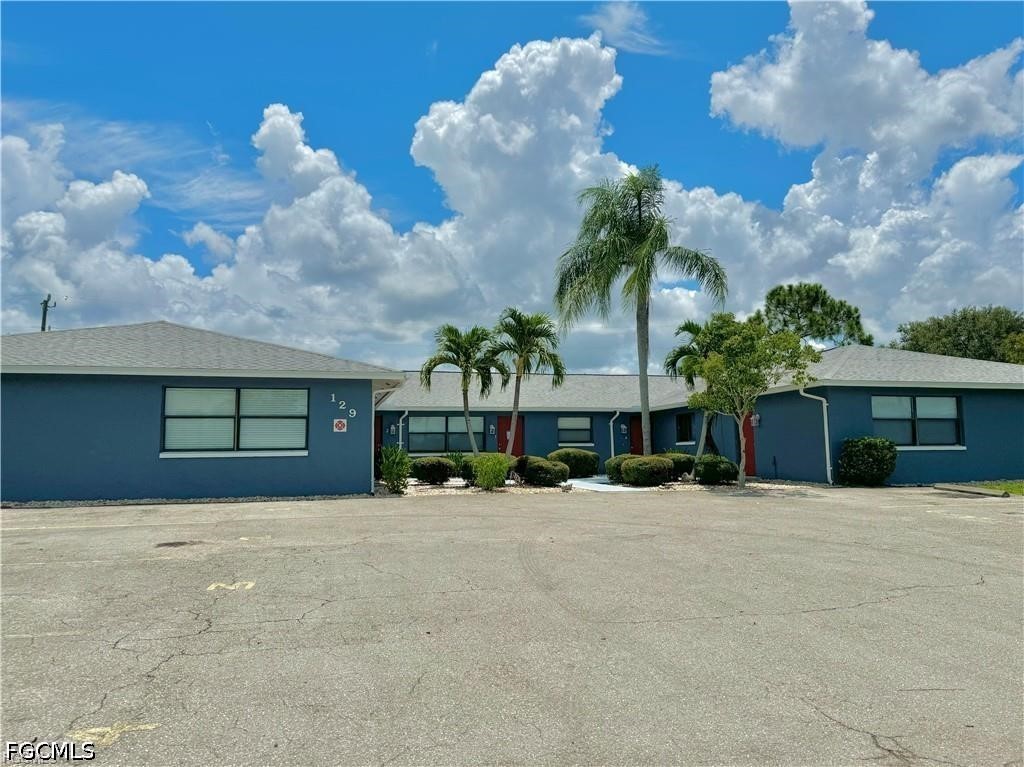 129 SE 23rd Pl -Unit 4 Unit 4 — photo