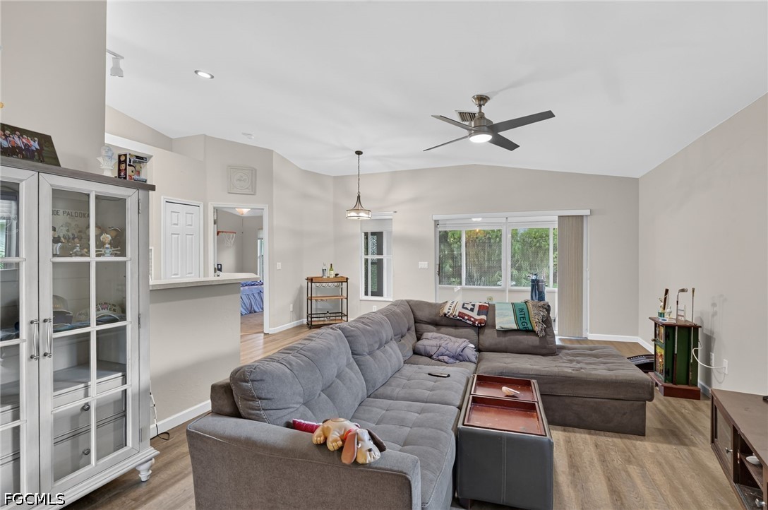 503 Bethany Village Cir — photo