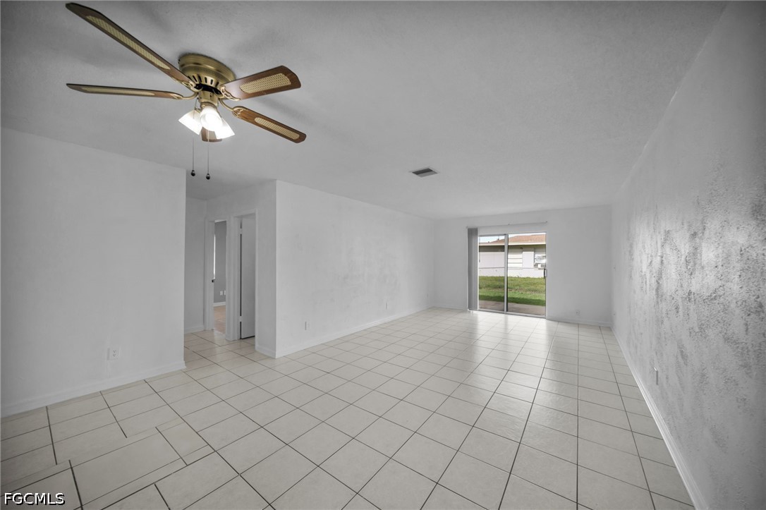 4824 Lucaya Dr 2 — photo