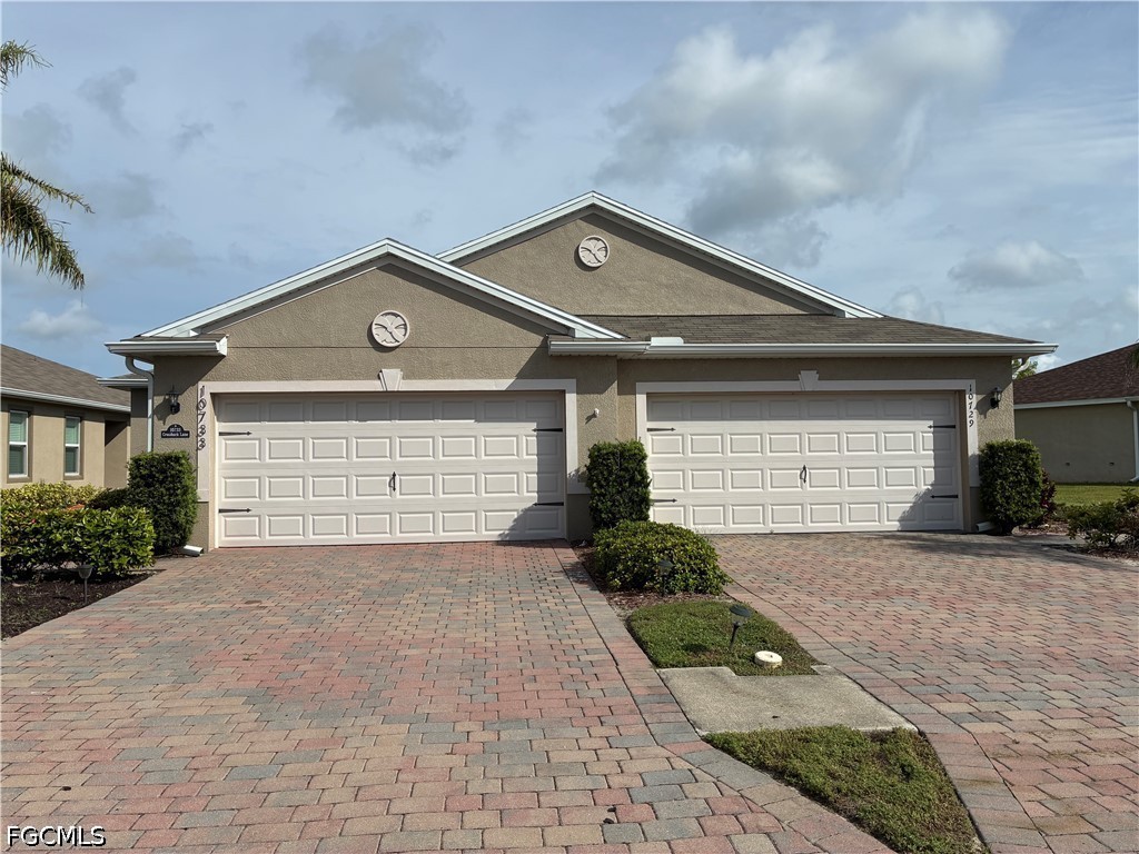 10733 Crossback Ln — photo