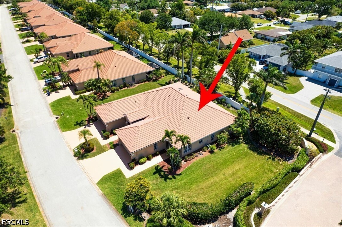 5482 Peppertree Dr — photo